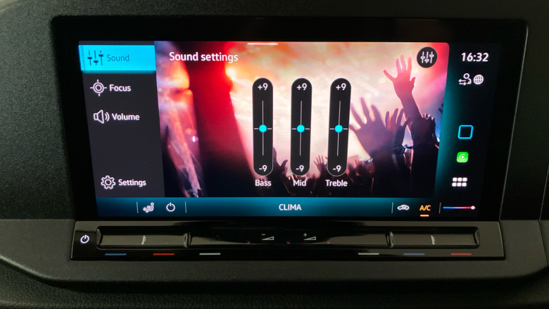 Volkswagen Caddy Cargo C20 Diesel 2.0 TDI 102PS Commerce Plus Van [Tech Pack]